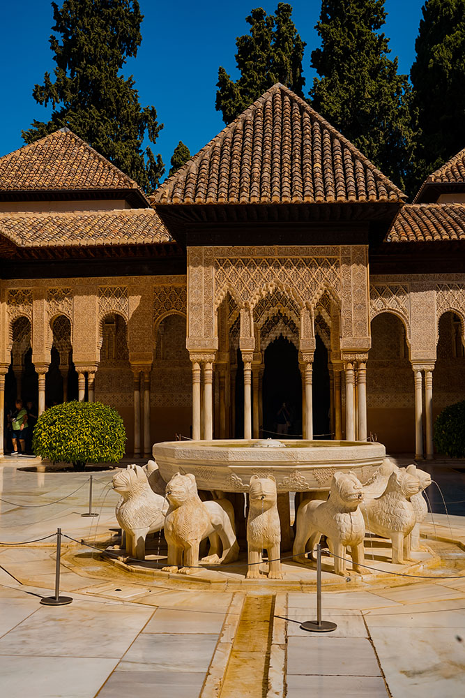 Granada sights + things to do with children and kids