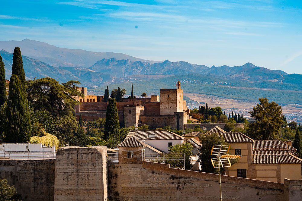 Granada sights + things to do with children and kids