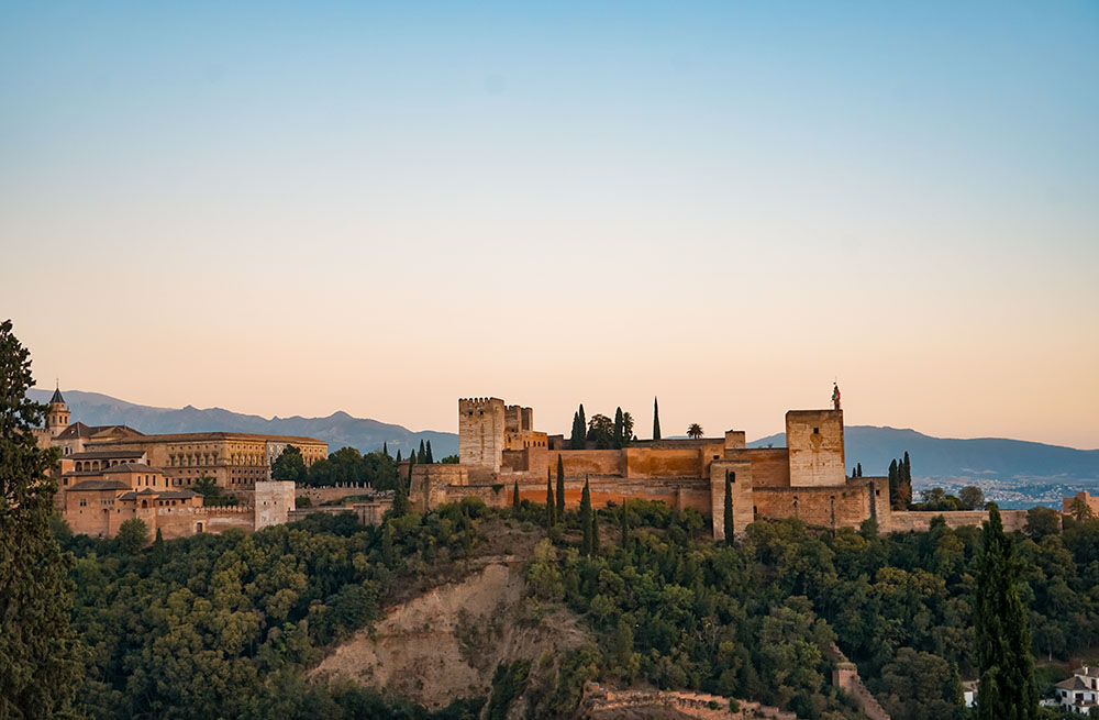 Granada sights + things to do with children and kids